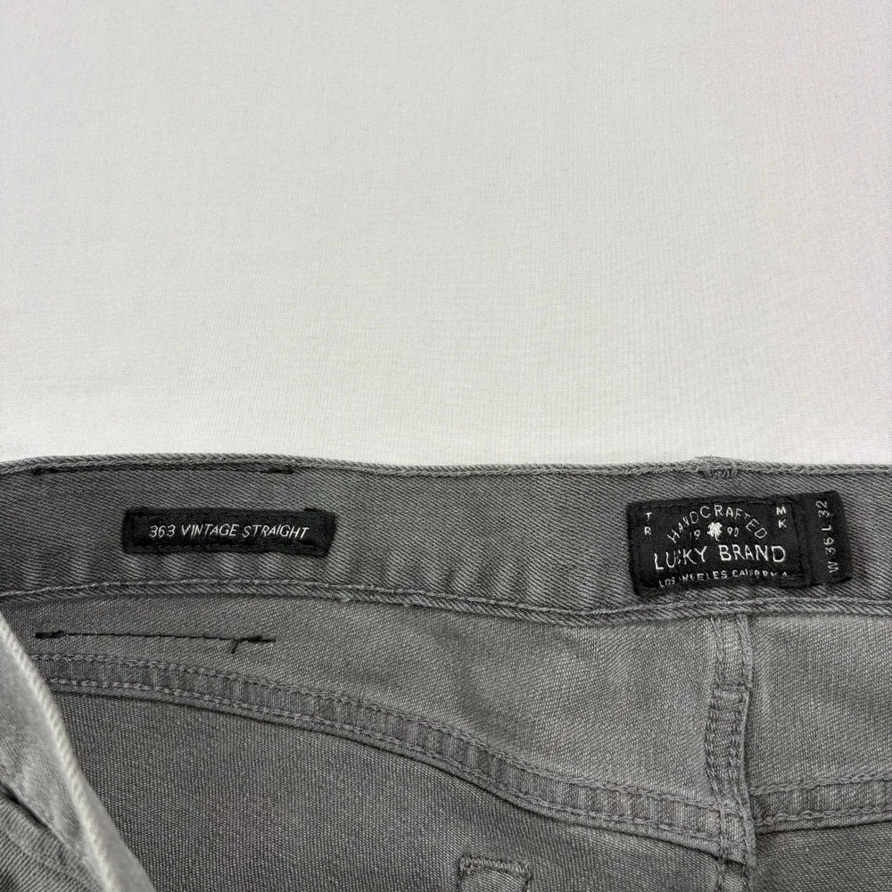 Lucky Brand Jeans Mens 36x32 Gray 363 Vintage Straight Leg Denim - Picture 3 of 11